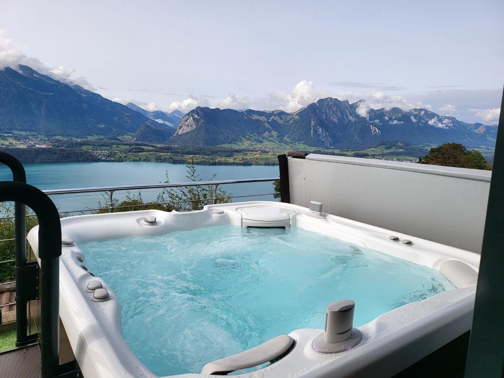 Chalet With View Of The Mountains And The Thun Lake Sigriswil Extérieur photo
