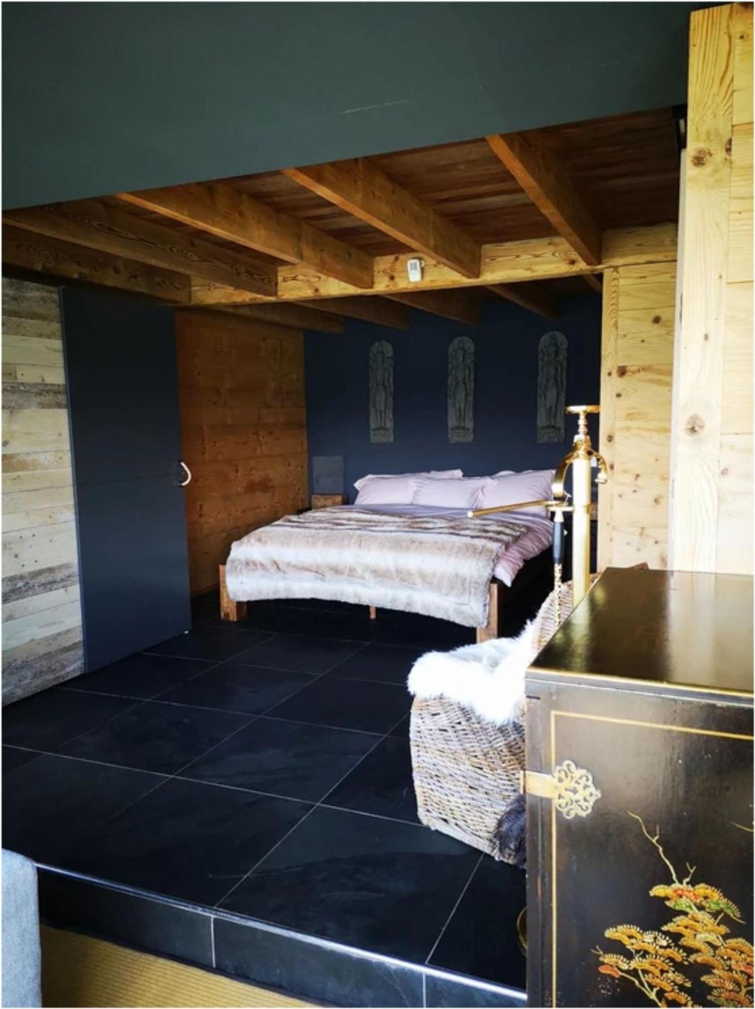 Chalet With View Of The Mountains And The Thun Lake Sigriswil Extérieur photo