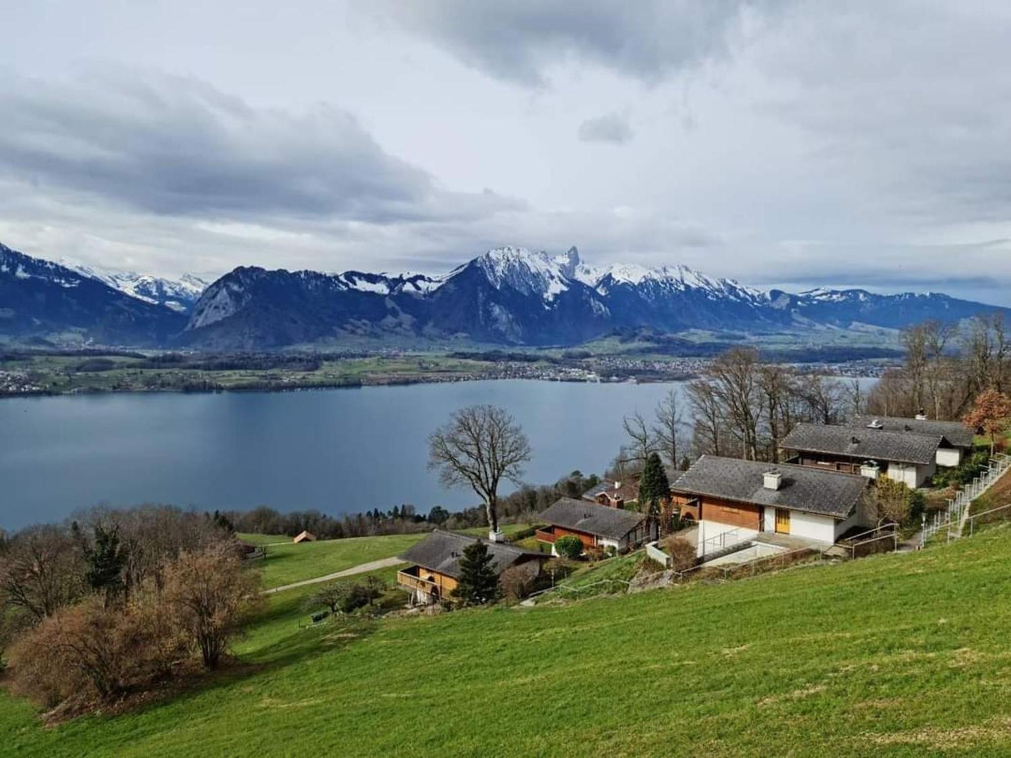 Chalet With View Of The Mountains And The Thun Lake Sigriswil Extérieur photo